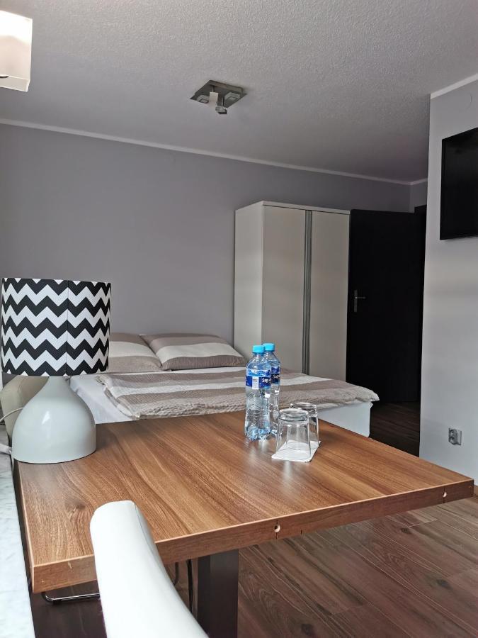 10 Bed And Breakfast Πόζναν Εξωτερικό φωτογραφία